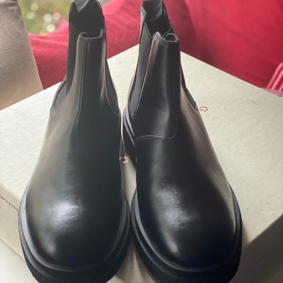 Steve Madden Shoes - ANKLE BOOTS 🥾 NWOB